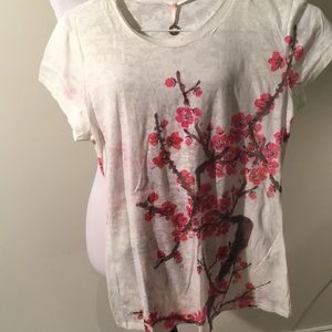 Robin K top for women